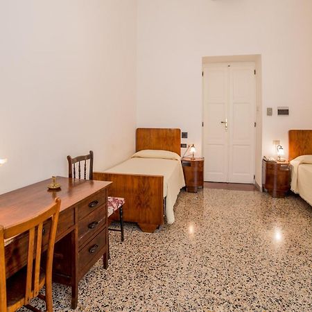 Hotel Aer Bj Vittoria Cagliari Ruang foto