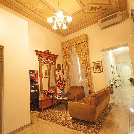 Hotel Aer Bj Vittoria Cagliari Bagian luar foto