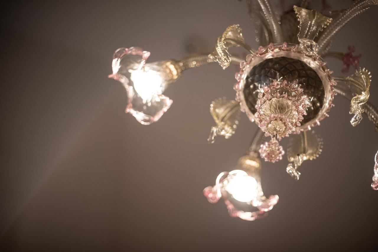 Hotel Aer Bj Vittoria Cagliari Bagian luar foto