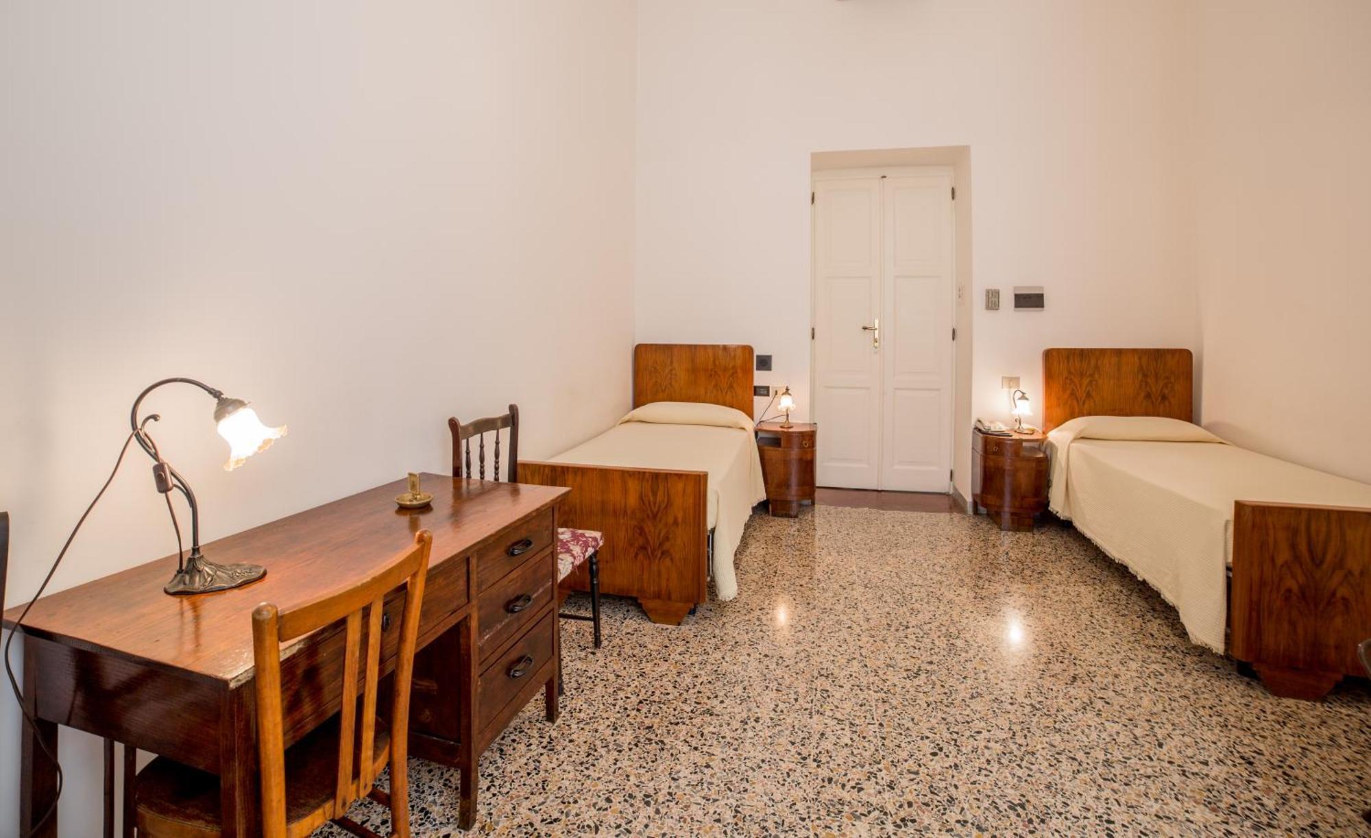 Hotel Aer Bj Vittoria Cagliari Ruang foto