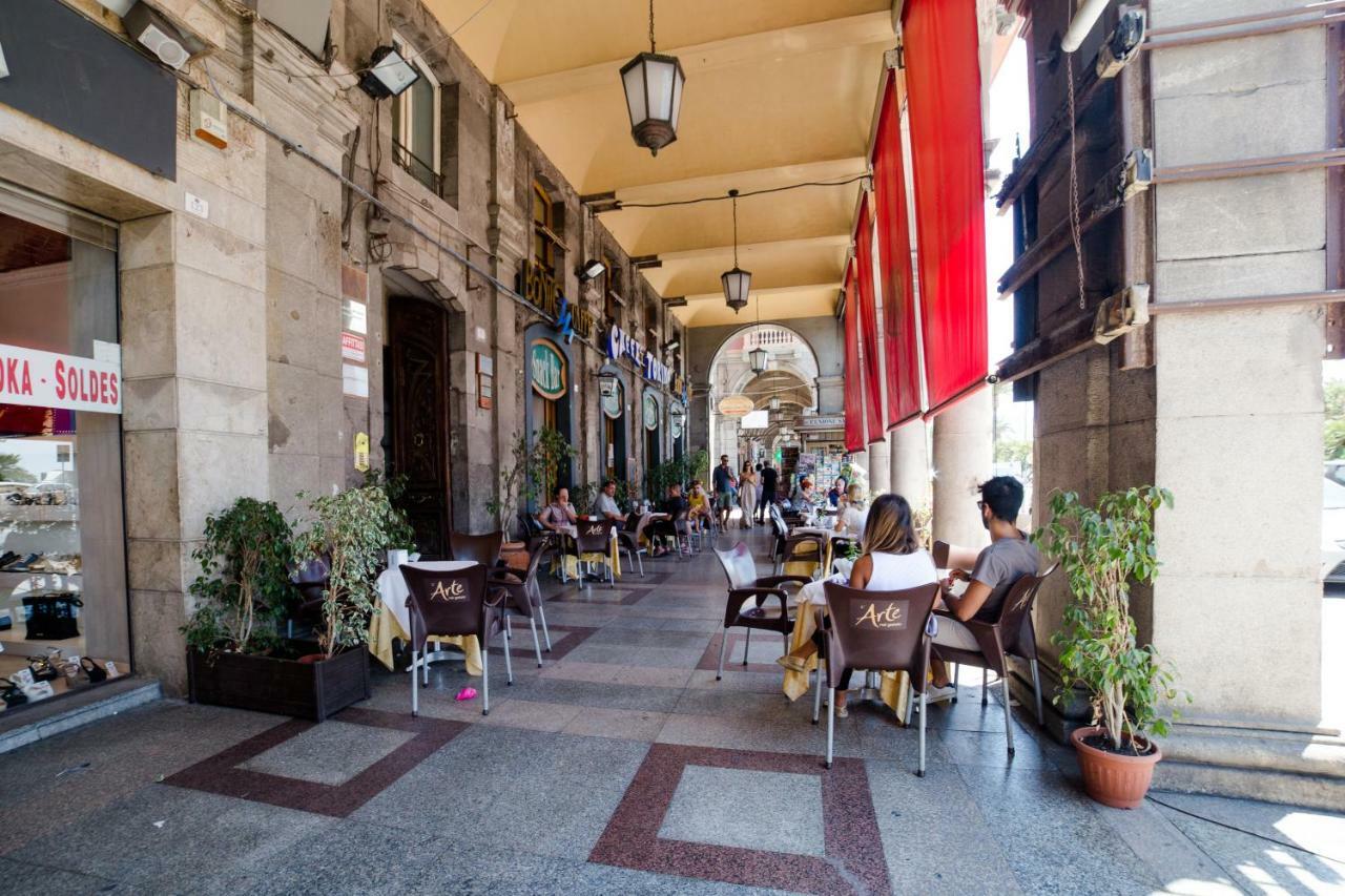 Hotel Aer Bj Vittoria Cagliari Bagian luar foto