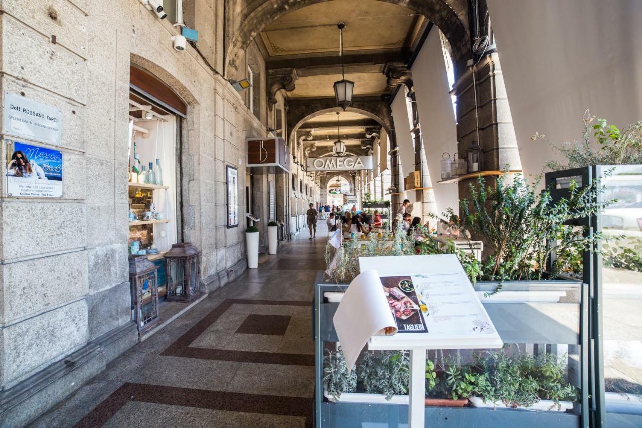 Hotel Aer Bj Vittoria Cagliari Bagian luar foto